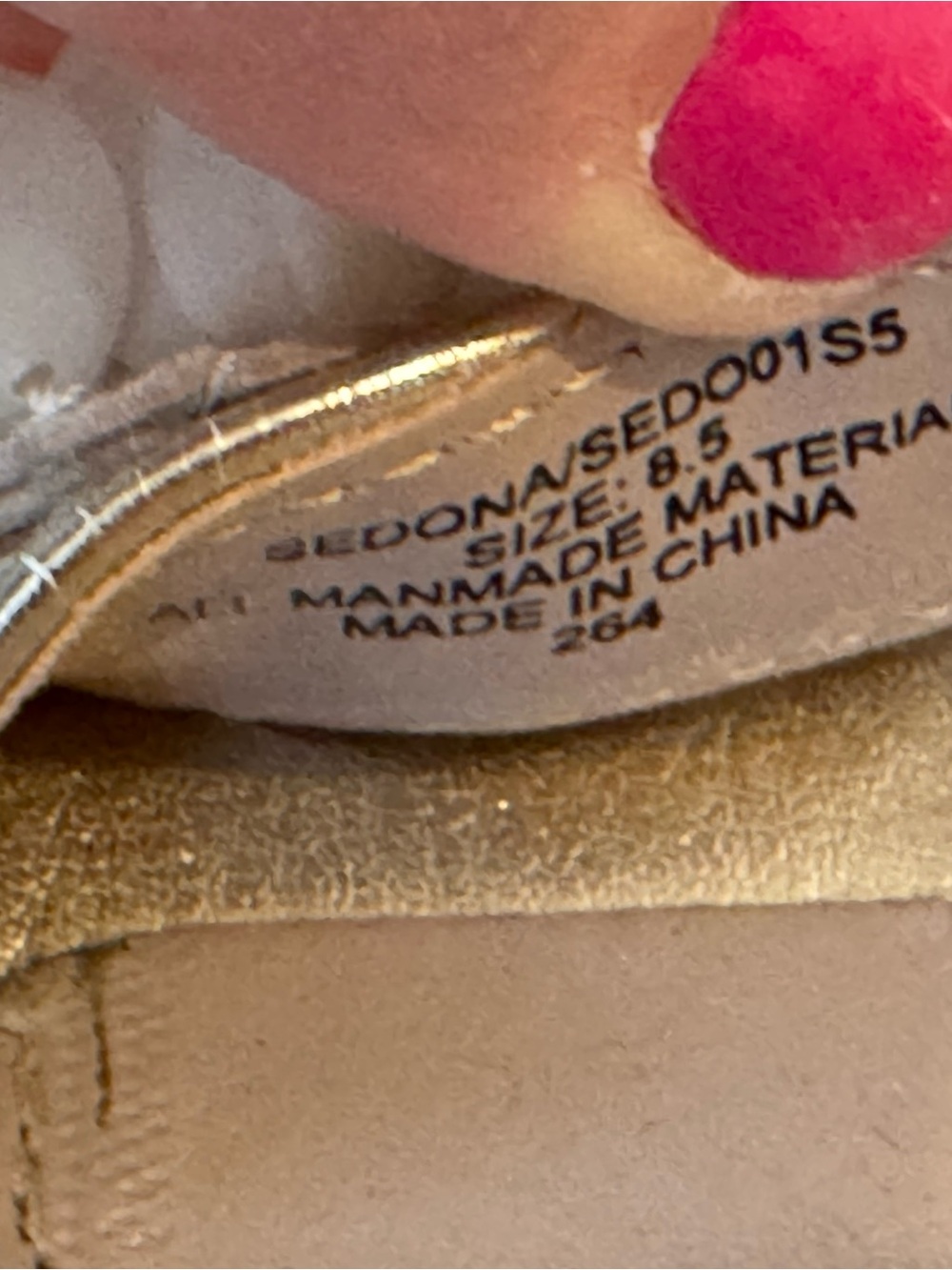 Betsey Johnson Gold Daisy Floral Strap Block Heel Sandals - Picture 4 of 4